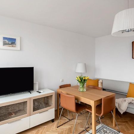 Shortstaypoland Darwina Varsovie Extérieur photo