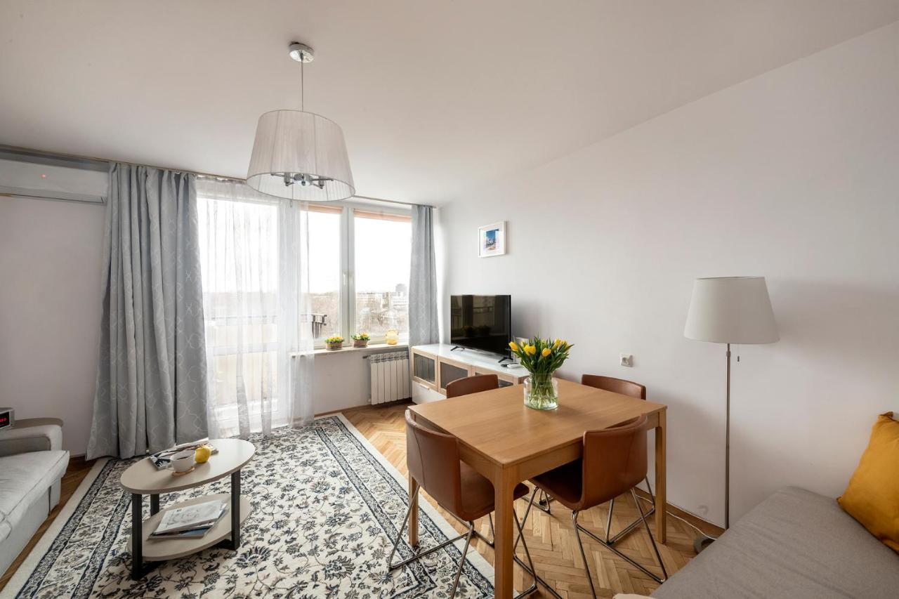 Shortstaypoland Darwina Varsovie Extérieur photo